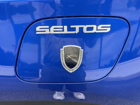 Used 2024 Kia Seltos X-Line AWD/4WD image 5