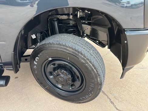 New 2026 RAM 2500 Tradesman AWD/4WD image 12