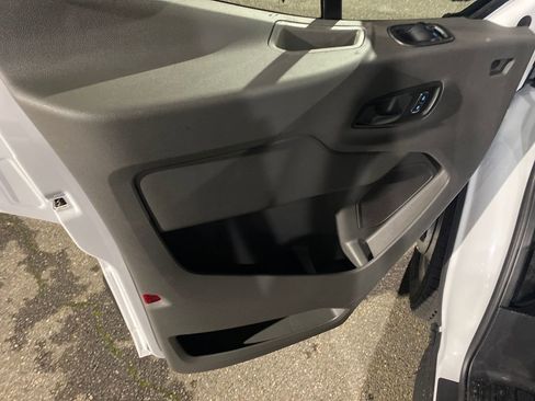 New 2026 Ford Transit 250 148 Medium Roof Extended AWD w/ Load Area Protection Package image 13