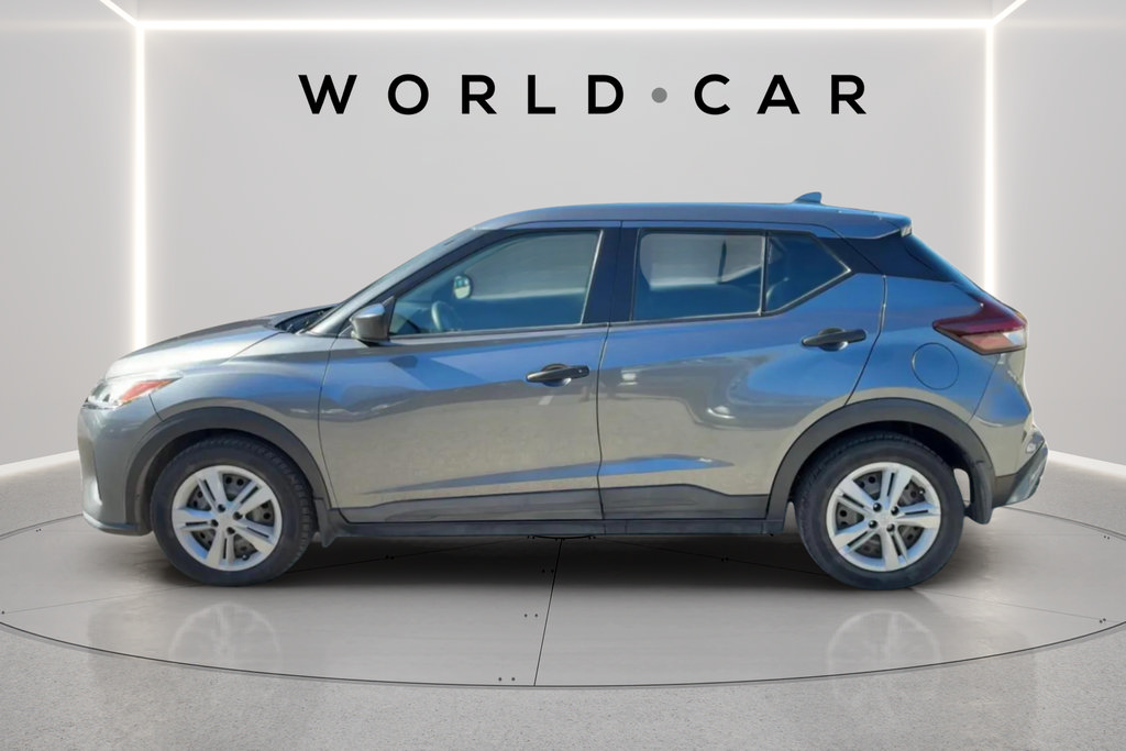 Used 2022 Nissan Kicks S FWD image 6