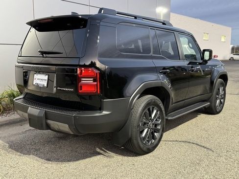 Certified 2025 Toyota Land Cruiser Base image 40