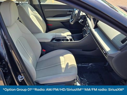 Certified 2025 Hyundai Sonata SEL FWD image 10