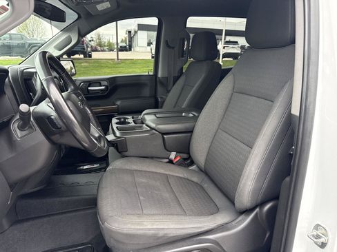Used 2021 Chevrolet Silverado 1500 RST AWD/4WD image 13