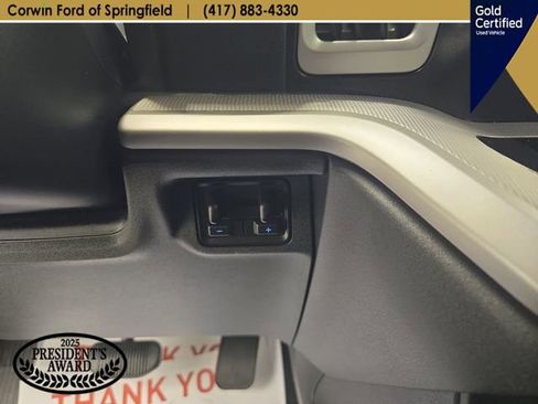 Used 2025 Ford Expedition Active AWD/4WD image 34