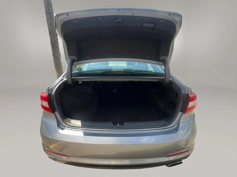Used 2017 Hyundai Sonata SE FWD image 9