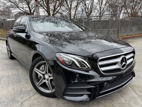 Used 2017 Mercedes-Benz E 300 E 300 4dr Sedan image 3