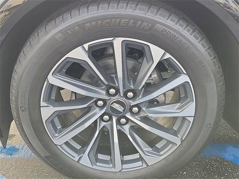 Used 2025 Cadillac Lyriq Sport image 28