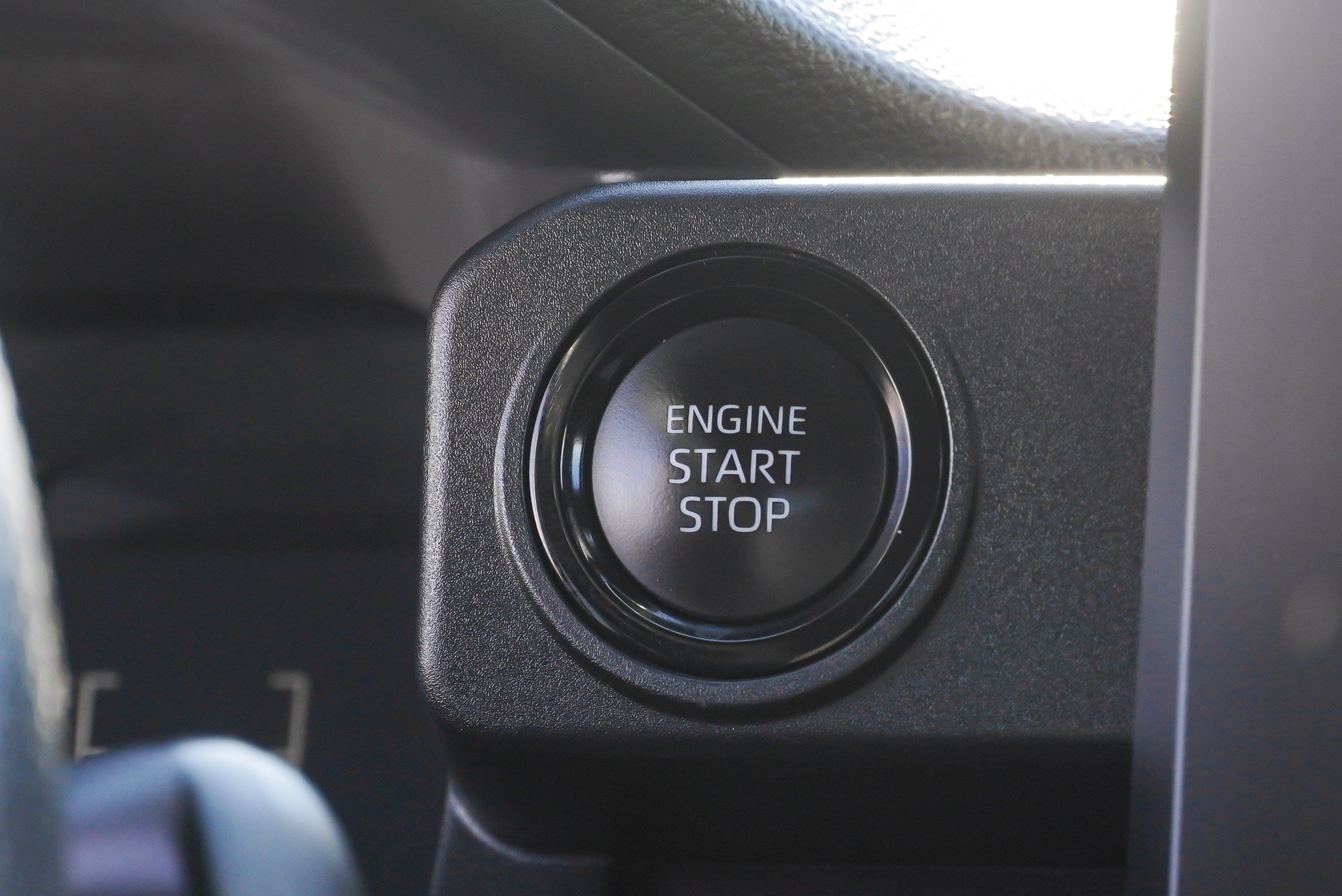 Certified 2024 Toyota Tacoma SR5 AWD/4WD image 36