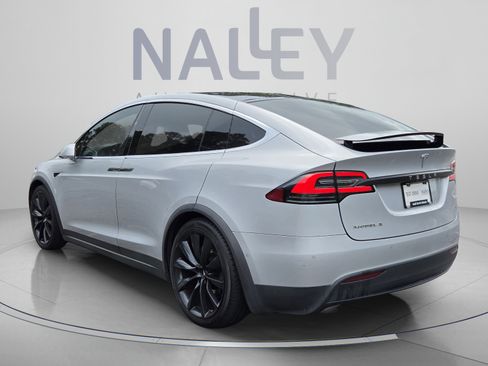 Used 2016 Tesla Model X 70D AWD/4WD image 3