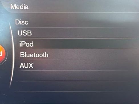 Used 2018 Volvo S60 T5 Dynamic image 34