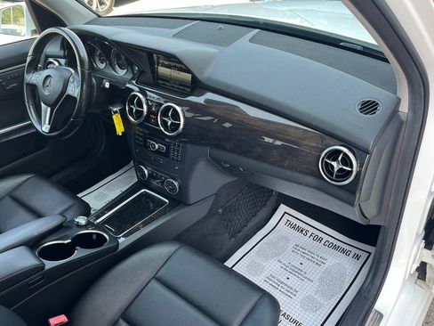 Used 2015 Mercedes-Benz GLK 350 4MATIC image 20