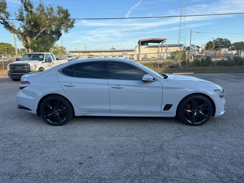Used 2022 Genesis G70 3.3T image 3