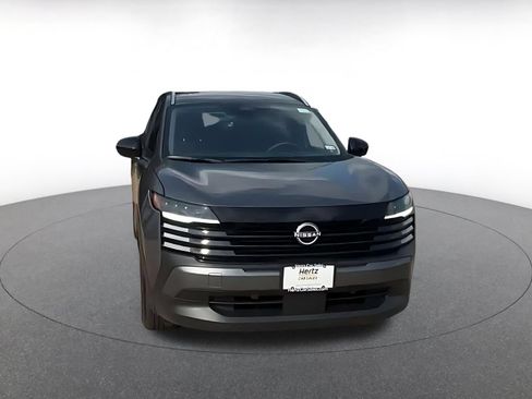 Used 2026 Nissan Kicks SV w/ Cold Weather Package AWD/4WD image 4
