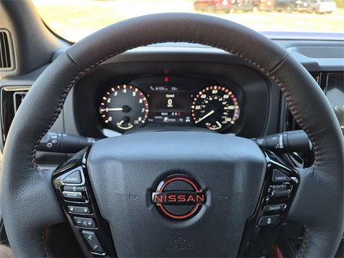 New 2026 Nissan Frontier PRO-4X w/ Pro-4x Convenience Package image 14