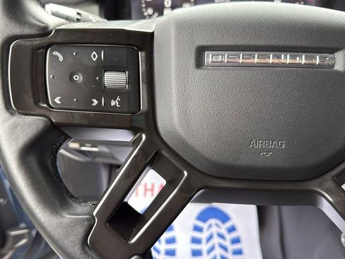 Used 2020 Land Rover Defender 110 SE image 17