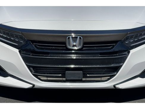 Certified 2022 Honda Accord Sport image 43