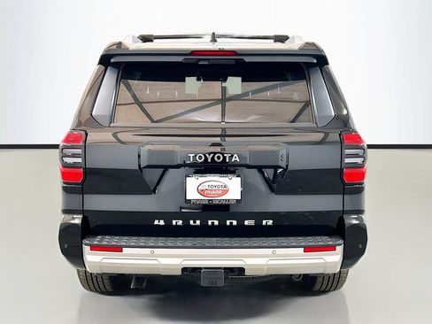 New 2026 Toyota 4Runner Limited AWD/4WD image 5