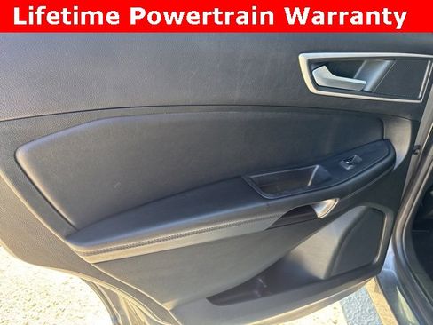 Used 2022 Ford Edge SEL image 14