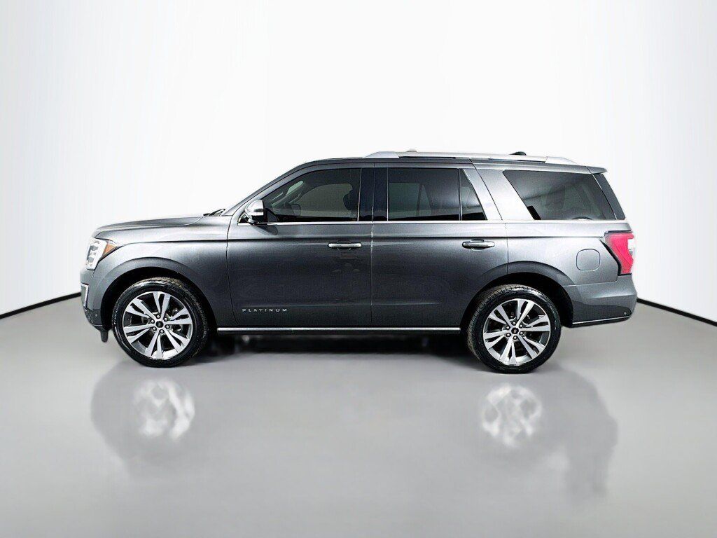 Used 2020 Ford Expedition Platinum AWD/4WD image 2
