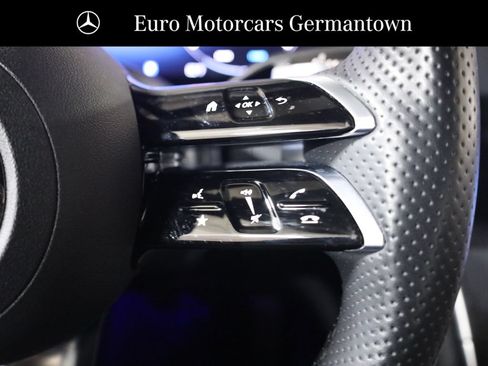 Used 2026 Mercedes-Benz GLC 300 4MATIC image 18