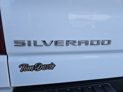 Used 2019 Chevrolet Silverado 1500 LT w/ All-Star Edition image 20