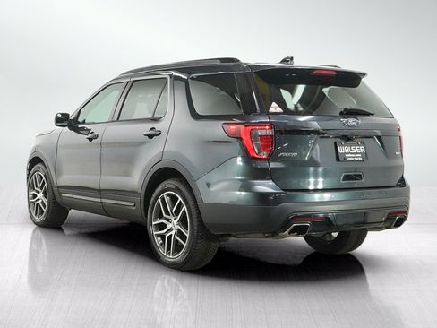 Used 2017 Ford Explorer Sport AWD/4WD image 3