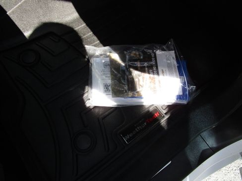 Used 2023 Chevrolet Silverado 2500 LTZ w/ LTZ Convenience Package image 35