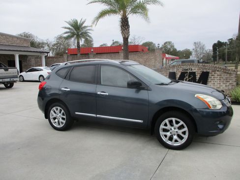 Used 2013 Nissan Rogue SL image 18