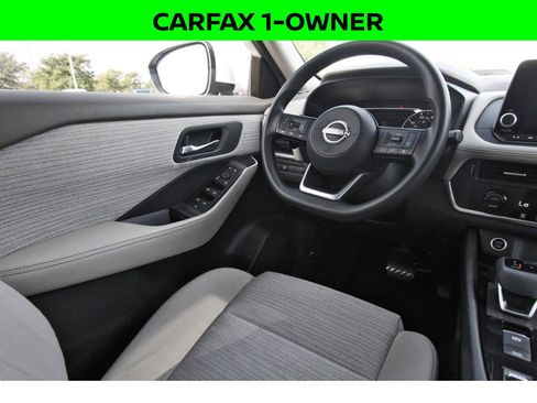 Used 2023 Nissan Rogue SV image 8