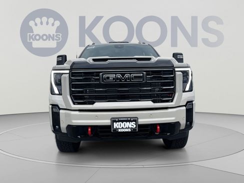 New 2026 GMC Sierra 2500 AT4 w/ AT4 Premium Plus Package AWD/4WD image 7