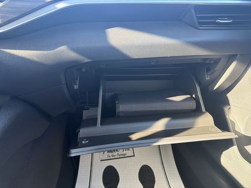 Used 2024 Nissan Altima 2.5 SV image 29