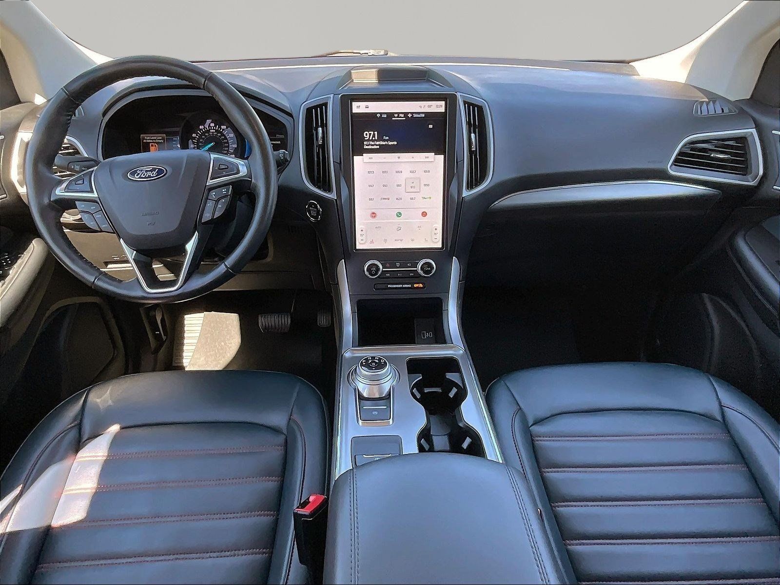 Used 2023 Ford Edge SEL w/ Sport Appearance Package AWD/4WD image 7