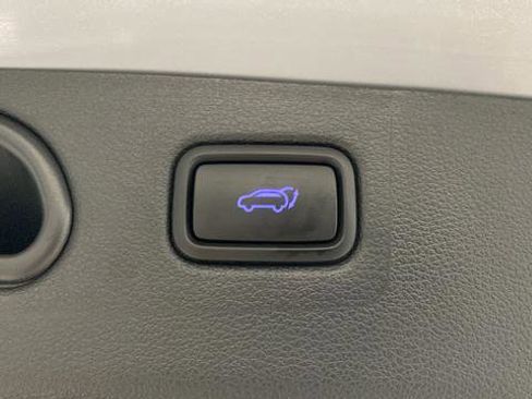 Used 2020 Hyundai Tucson Sport w/ Cargo Package AWD/4WD image 27