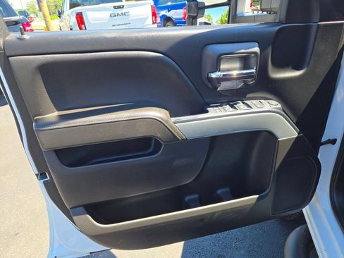 Used 2017 Chevrolet Silverado 2500 LT AWD/4WD image 24
