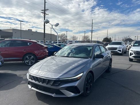 New 2026 Hyundai Elantra SEL Sport image 1