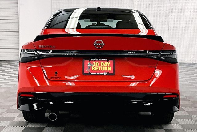 New 2027 Nissan Sentra SR FWD image 5