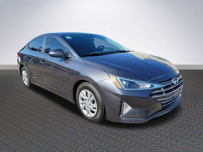 Used 2020 Hyundai Elantra SE
