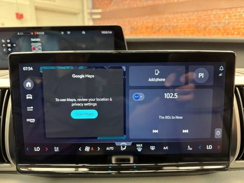 Certified 2025 Ford Expedition Active AWD/4WD image 21