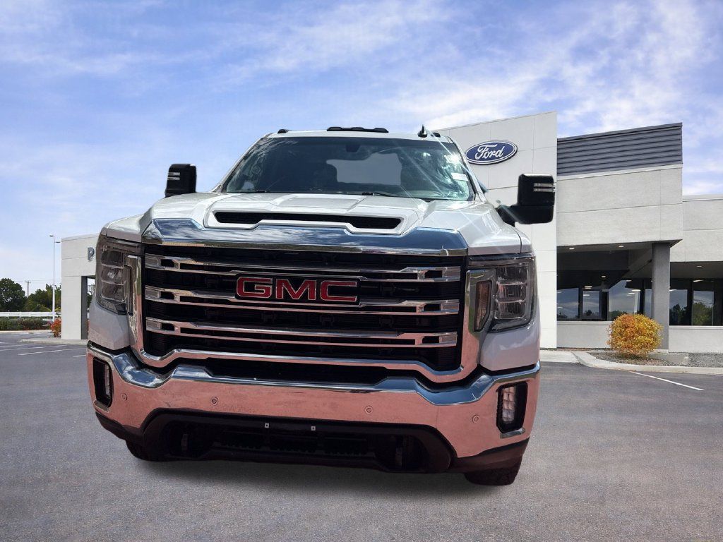 Used 2020 GMC Sierra 3500 SLE w/ SLE Convenience Package AWD/4WD image 2