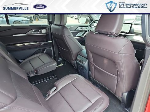 New 2026 Ford Explorer Platinum RWD image 13