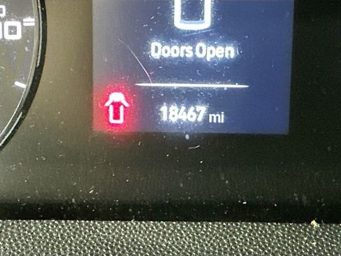 Used 2025 RAM ProMaster 2500 w/ Convenience Group image 15