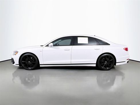 Used 2022 Audi A8 L 3.0T w/ Executive Package image 4