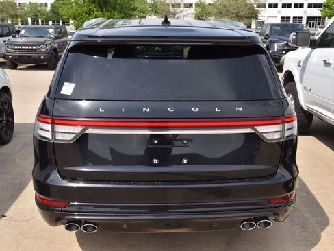 Used 2022 Lincoln Aviator Reserve w/ Equipment Group 201A image 6