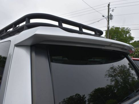 Used 2021 Toyota 4Runner SR5 Premium w/ Moonroof Package AWD/4WD image 33