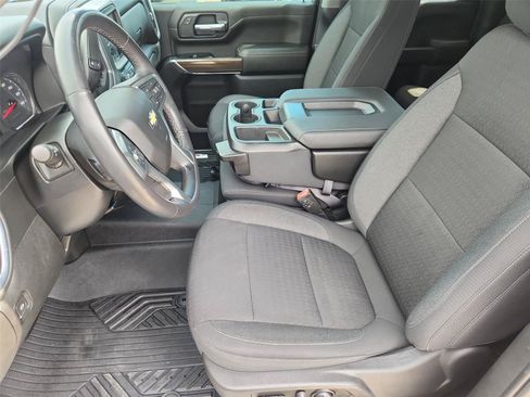 Used 2022 Chevrolet Silverado 2500 LT w/ Convenience Package AWD/4WD image 18