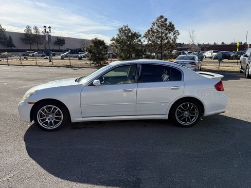Used 2005 INFINITI G35 Sedan w/ (P01) Premium Pkg A RWD image 10