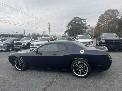 Used 2012 Dodge Challenger R/T image 3