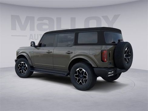 New 2025 Ford Bronco Outer Banks image 4