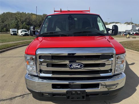 New 2026 Ford E-350 and Econoline 350 Super Duty w/ Power Equipment Group RWD image 10