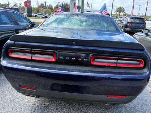 Used 2017 Dodge Challenger SXT w/ Blacktop Package image 4